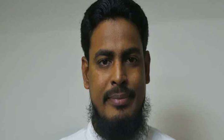 সন্ত্রাস ও অর্থের প্রভাবমুক্ত রাজনীতি চায় এনসিপি: আখতার হোসেন